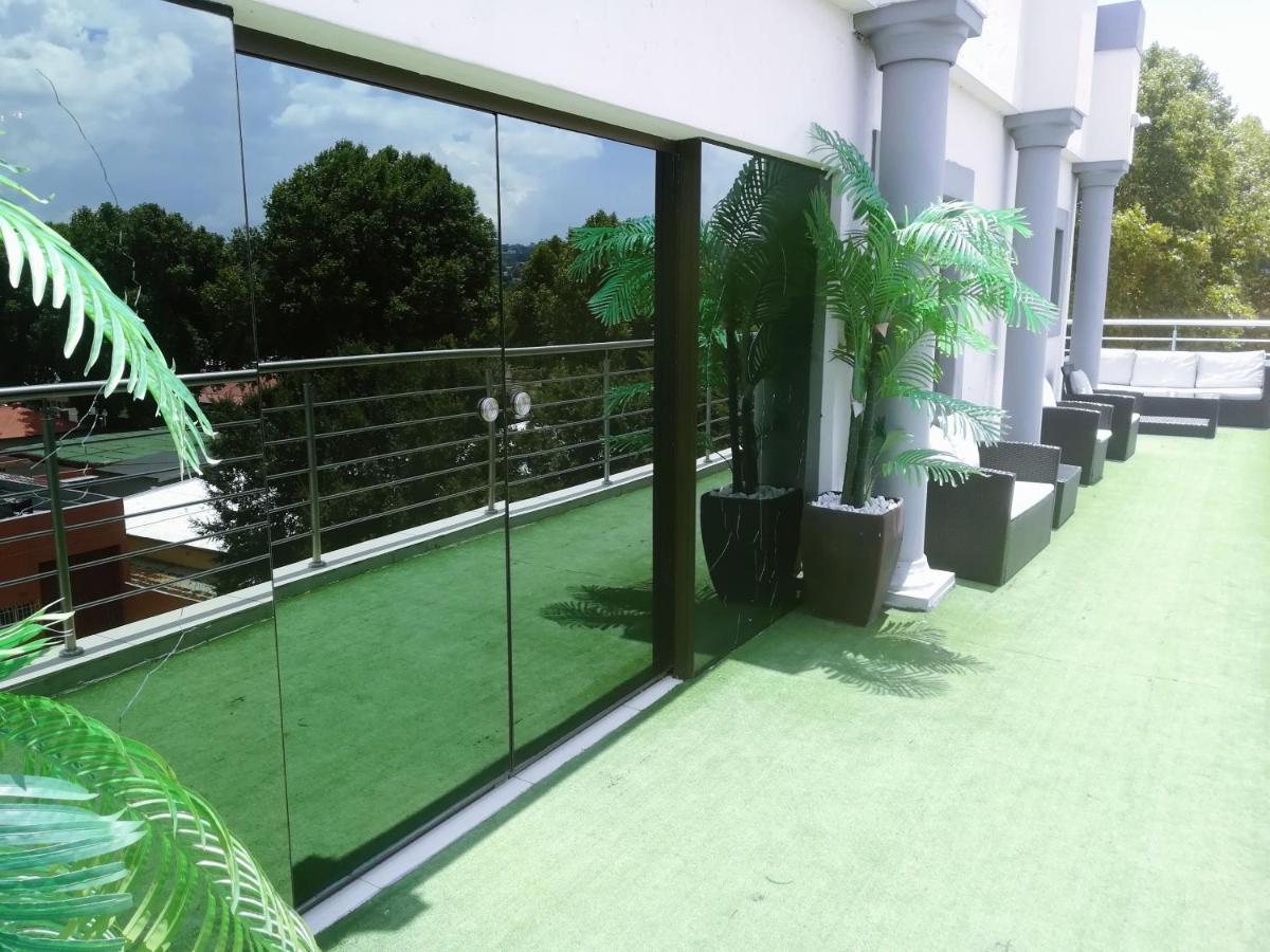 Garden Top Hotel Johannesburg Esterno foto